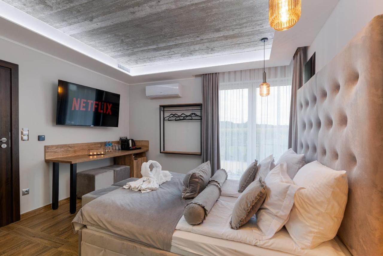 Stacja Galicja Rooms Blisko Energylandia Trzebienczyce Екстериор снимка